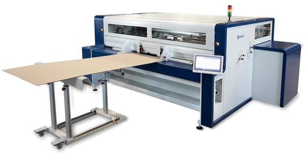 NOUVEAUTÉ: Machine à caisses KOLBUS Autobox AB 310 avec impression numérique en ligne