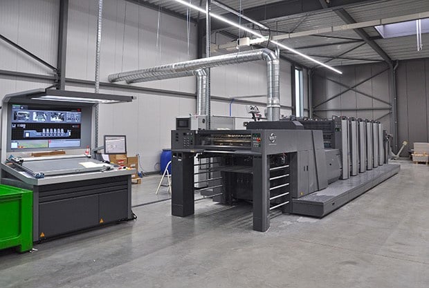 L'imprimerie Bosmans met en service la première presse RMGT 920ST en Belgique spécialement équipée pour le cartonage