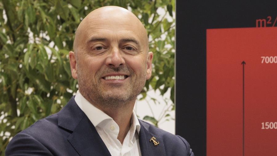 "La réalité économique de la boîte pliante a changé, c'est donc le numérique qui l'emporte"