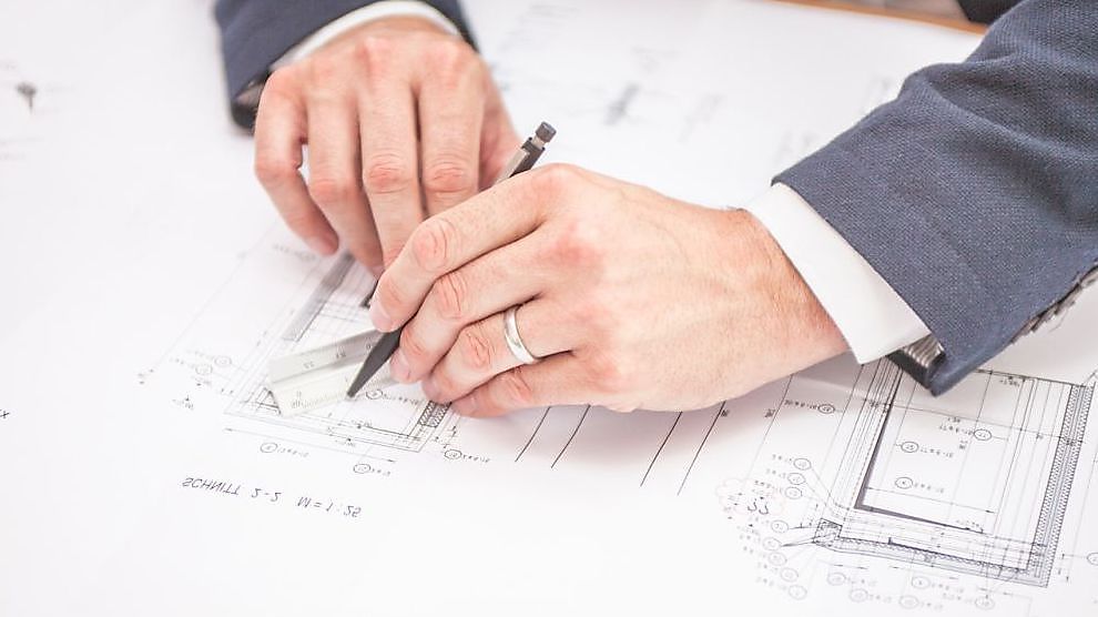 “Renovatiecoach? Architect voert die taak nú al uit!"