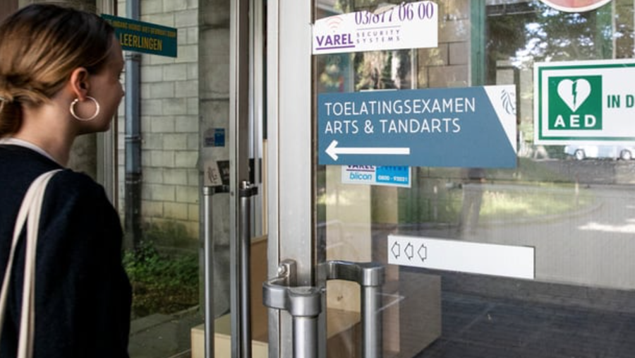 Hittemaatregelen tijdens ingangsexamen arts