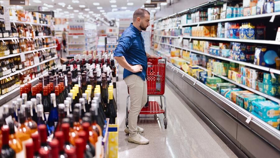 Pour l'OMS, il faut taxer davantage les sodas et l'alcool