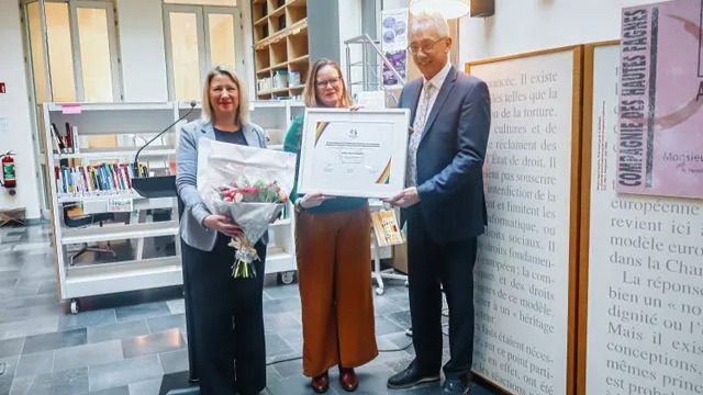 La Dre Caroline Depuydt lauréate du Prix 2026 du meilleur ouvrage pour l'enseignement