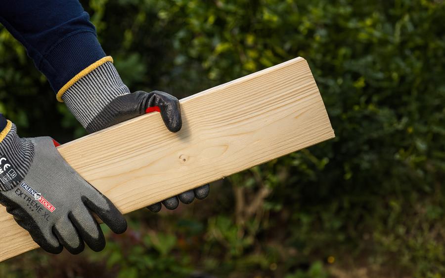 Les gants de travail parfaits pour chaque main, chaque tâche et chaque saison