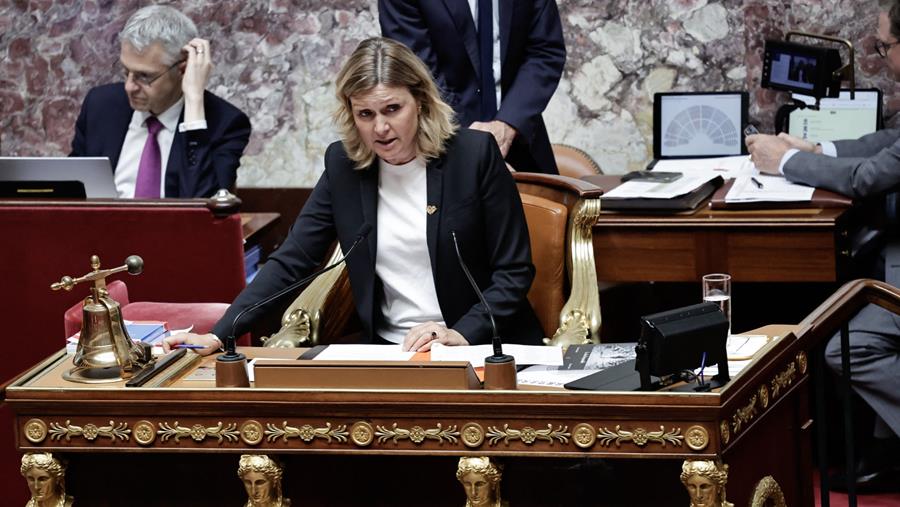 Le Parlement français approuve définitivement le droit à l'aide à mourir
