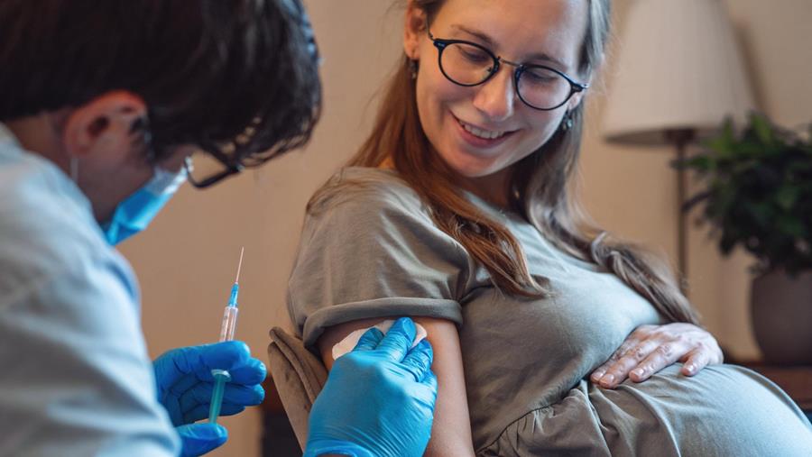 Délégation des soins (aux infirmiers,...) : le CNOM met en garde contre l’effacement du médecin