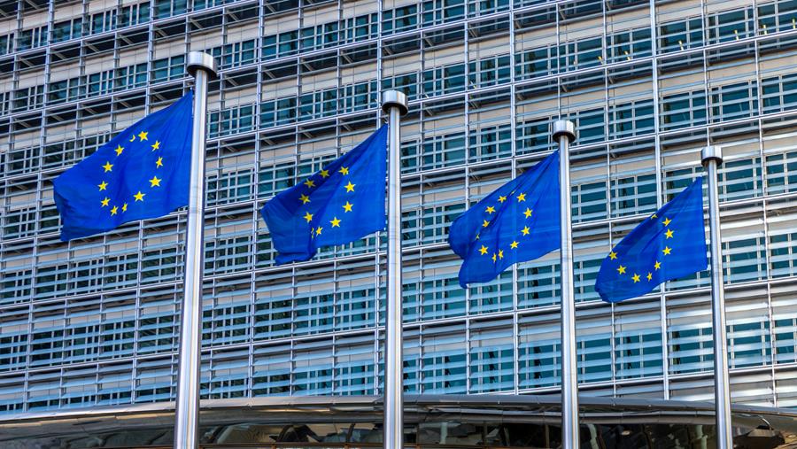 Europees Hof: verplichte vaccinatie voor welbepaalde beroepsgroep discrimineert niet